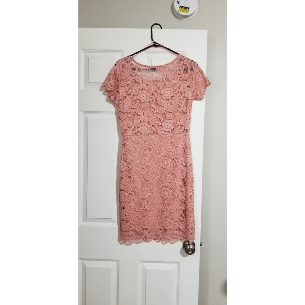Mini lace dress